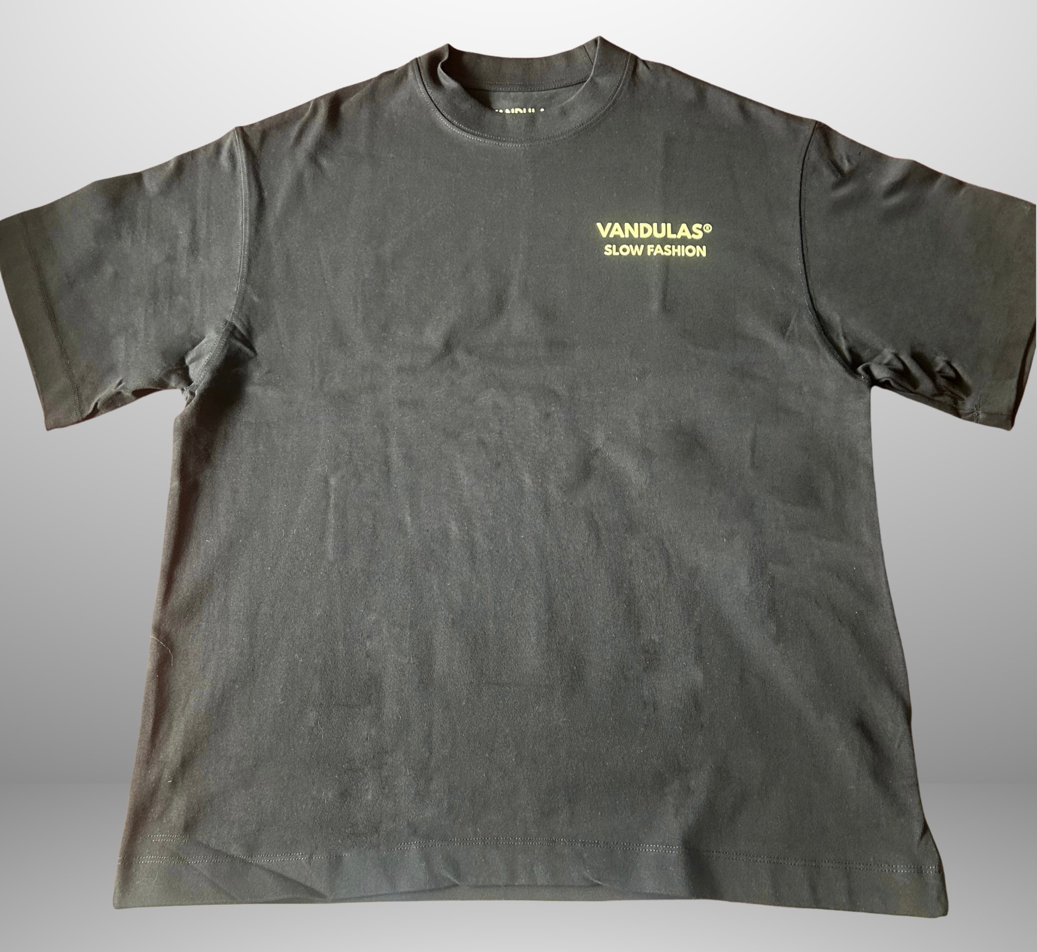 Vandulas® Core Logo Tee – Black/Cream